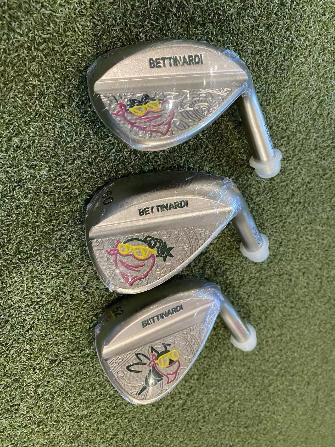 Bettinardi 2026 Spring Classic Non-Stock Wedge Set MultiBandito